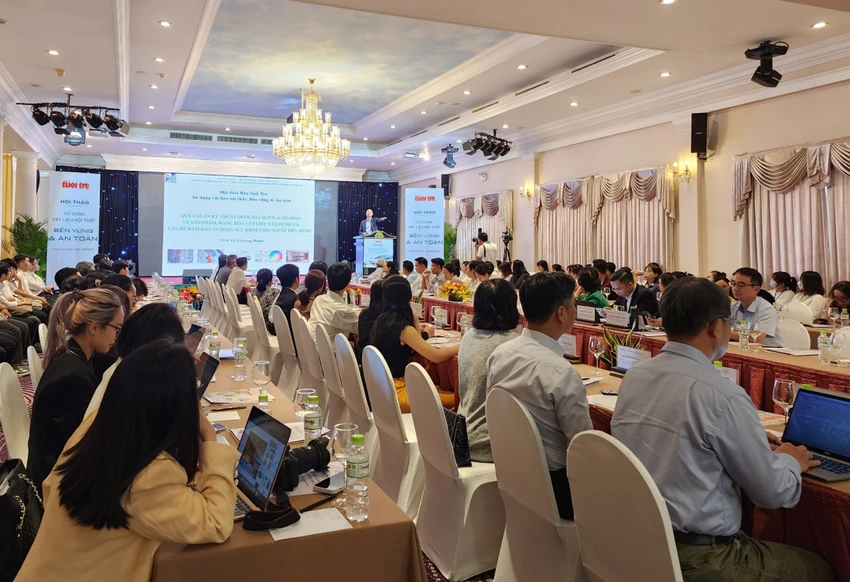 Hội thảo “Sử dụng vật liệu nội thất bền vững và an toàn” chiều ngày 15-12.