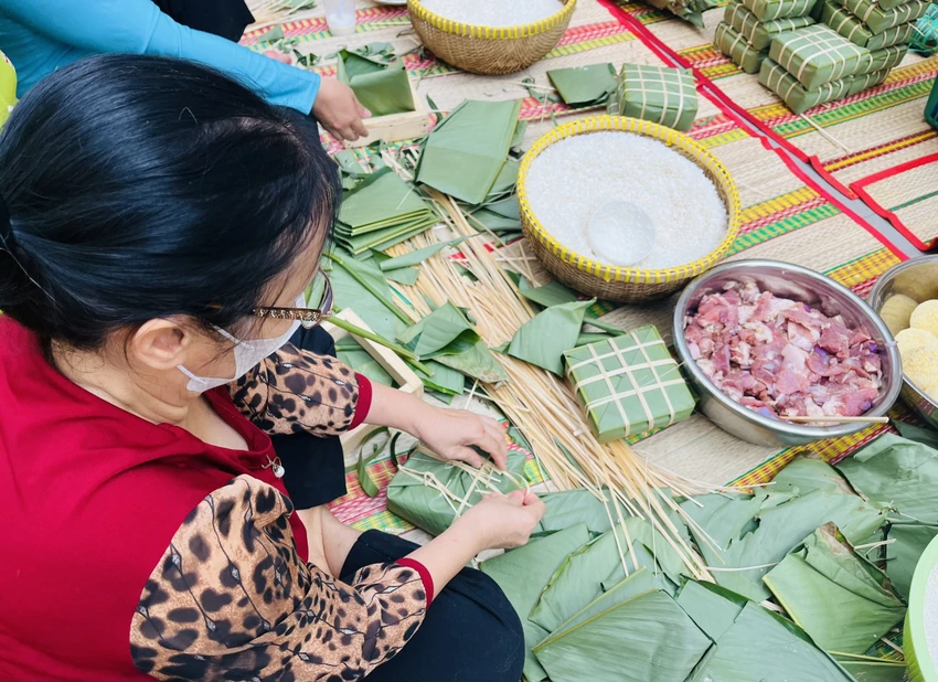 goi-banh-chung-7.jpg