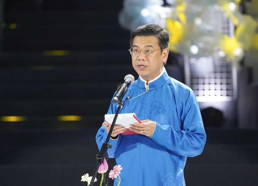 le-hoi-ao-dai-1.jpg