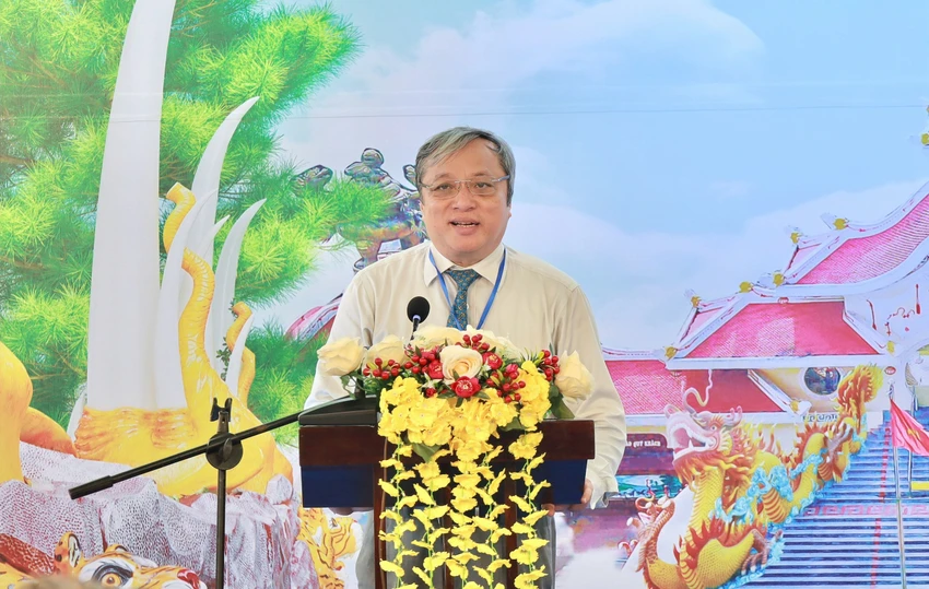 Ông Đỗ Việt Hà, Chủ tịch Liên hiệp các tổ chức hữu nghị TP.HCM phát biểu. Ảnh: Di Linh.