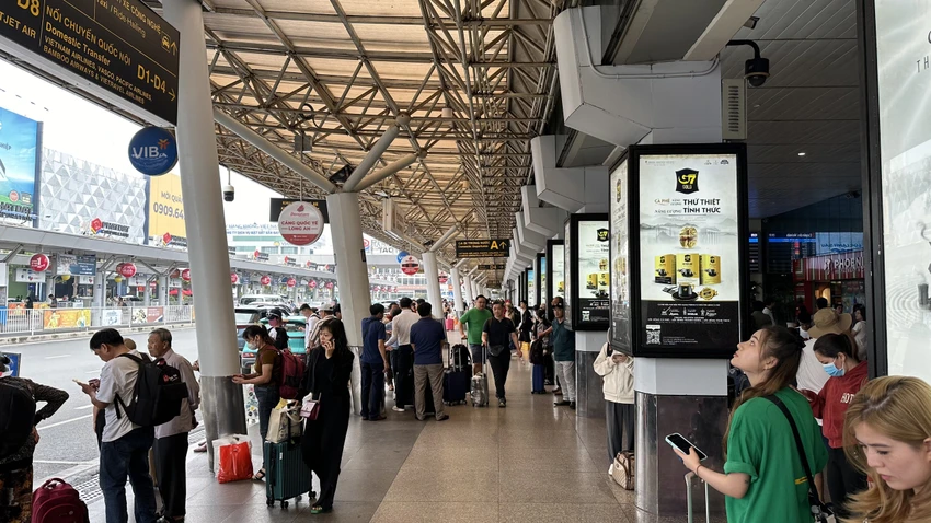 san-bay-Tan-Son-Nhat-5.jpg