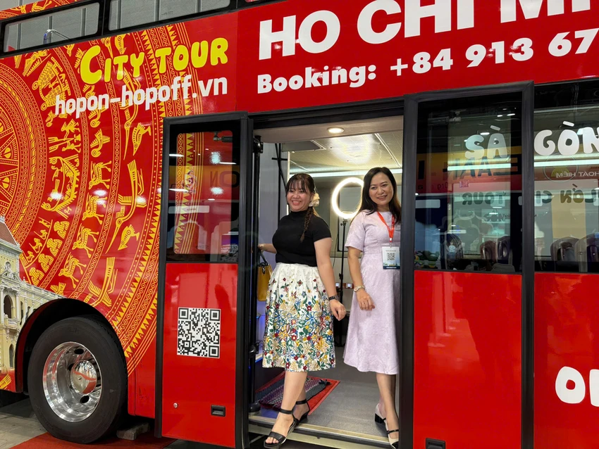 Hoi-cho-du-lich-7.jpg