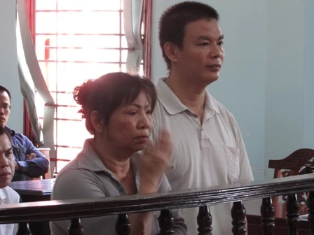 Phó giám đốc dùng chứng thư giả lừa đối tác ảnh 2 Phó giám đốc dùng chứng thư giả lừa đối tác ảnh 2