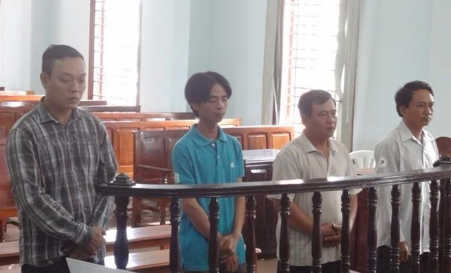 Các bị cáo Sơn, Sang, Liêm, Giang tại phiên tòa phúc thẩm 