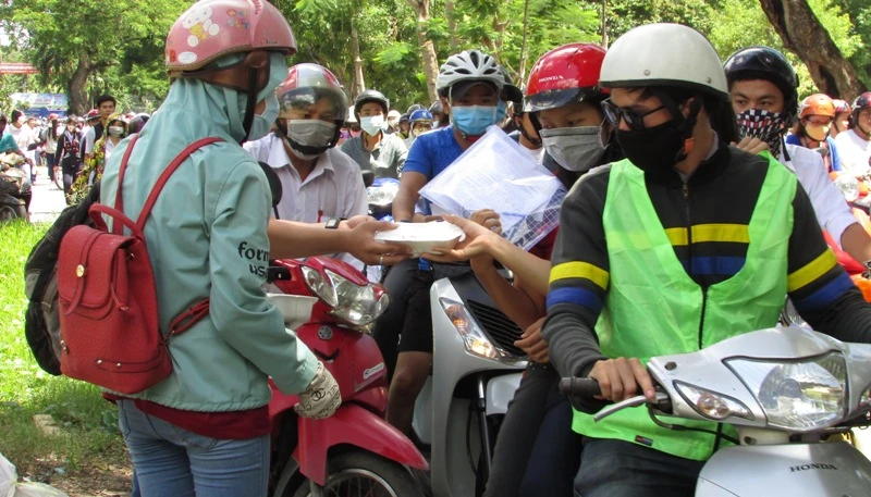 Cần Thơ: 132 thí sinh vắng thi môn toán ảnh 2
