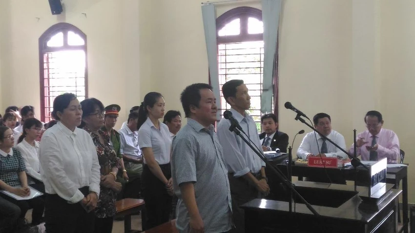 Đang xét xử đại gia thủy sản Tòng Thiên Mã ảnh 1 Đang xét xử đại gia thủy sản Tòng Thiên Mã ảnh 1