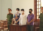 Cha bị hại tiếp tay cho bị cáo thoát tội 'yêu’ trẻ em