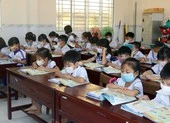 Cần Thơ: Phụ huynh chóng mặt với lịch thi của con