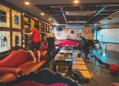 Karaoke tặng tiền cho khách trong tuần đầu mở cửa