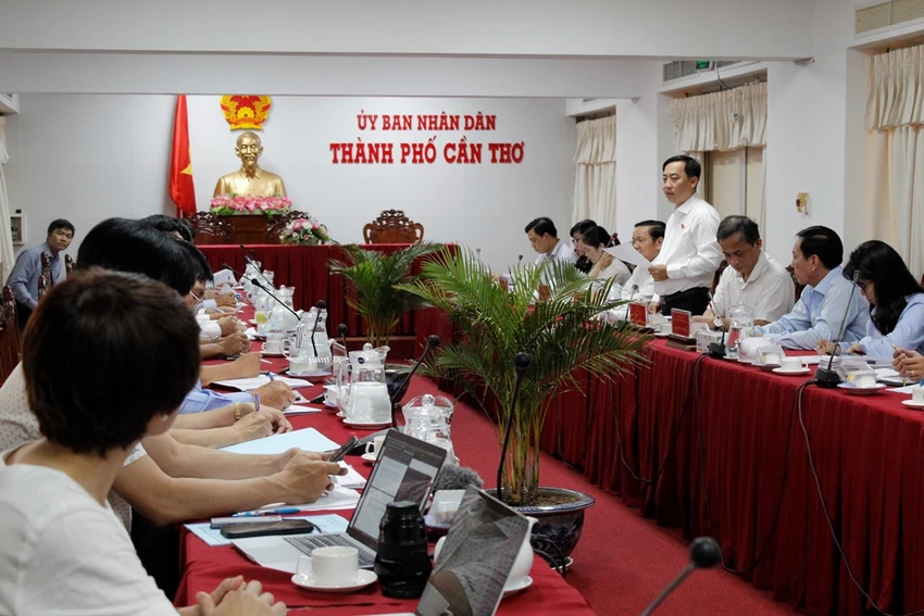 Đoàn ĐBQH Cần Thơ giám sát về giáo dục Đoàn ĐBQH Cần Thơ giám sát về giáo dục