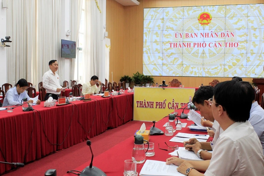 Đoàn ĐBQH TP Cần Thơ giám sát về năng lượng Đoàn ĐBQH TP Cần Thơ giám sát về năng lượng