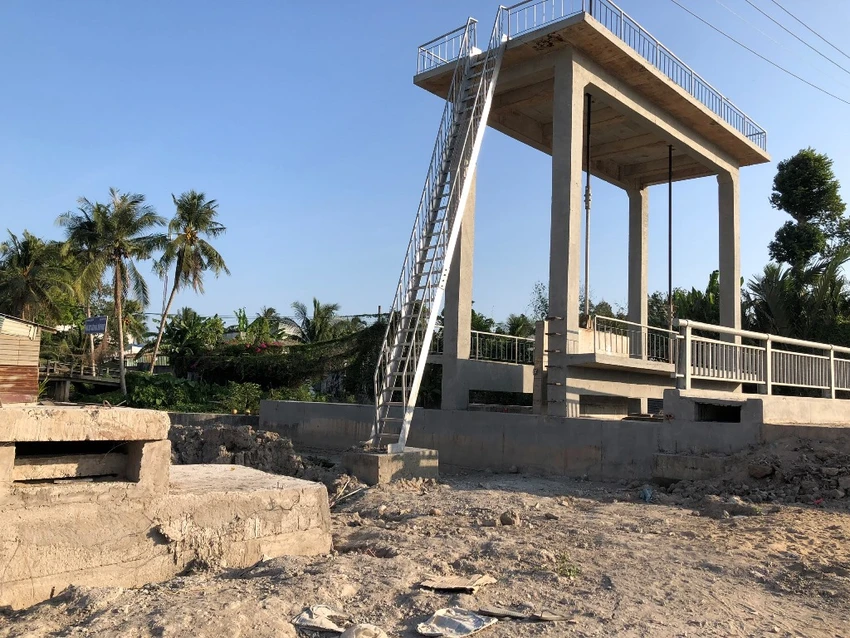 đường nối Cách Mạng Tháng Tám - 918