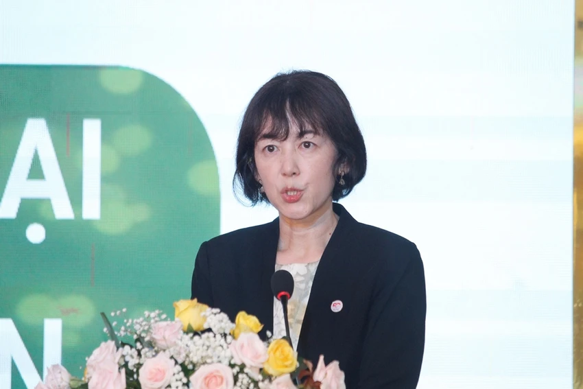 Bà OGAWA Megumi, Phó Tổng Lãnh sự Nhật Bản tại TP.HCM phát biểu tại hội thảo. Ảnh: NHẪN NAM