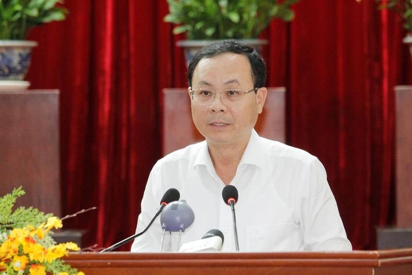 Bí thư Thành ủy Cần Thơ Nguyễn Văn Hiếu phát biểu chỉ đạo tại hội nghị. Ảnh: NHẪN NAM Bí thư Thành ủy Cần Thơ Nguyễn Văn Hiếu phát biểu chỉ đạo tại hội nghị. Ảnh: NHẪN NAM