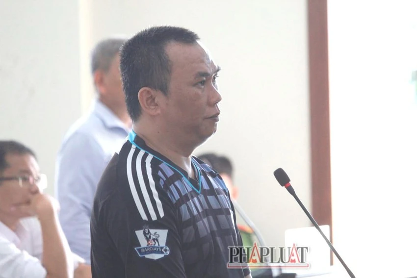ngao-da-cuop-xe-cuu-thuong.JPG