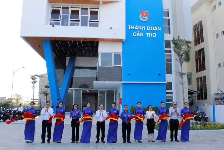khanh-thanh-tru-so-thanh-doan-can-tho.JPG