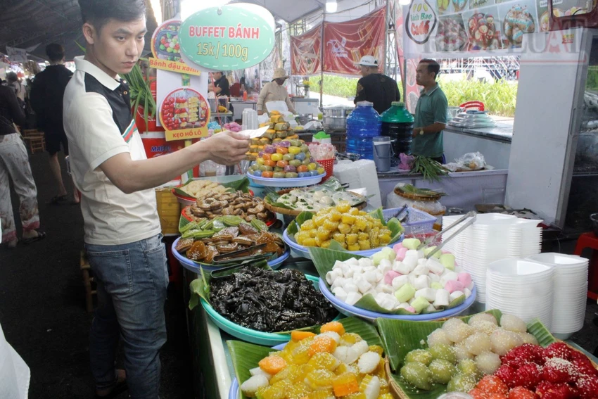 le-hoi-banh-dan-gian-nam-bo-5.jpg