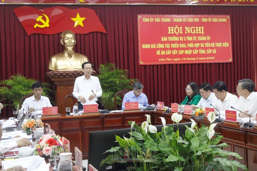 Thành ủy Cần Thơ họp với Tỉnh ủy Sóc Trăng và Hậu Giang