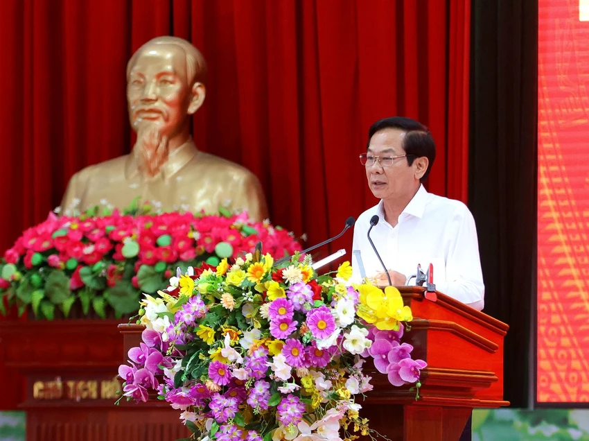 bi-thu-thanh-uy-can-tho.jpg