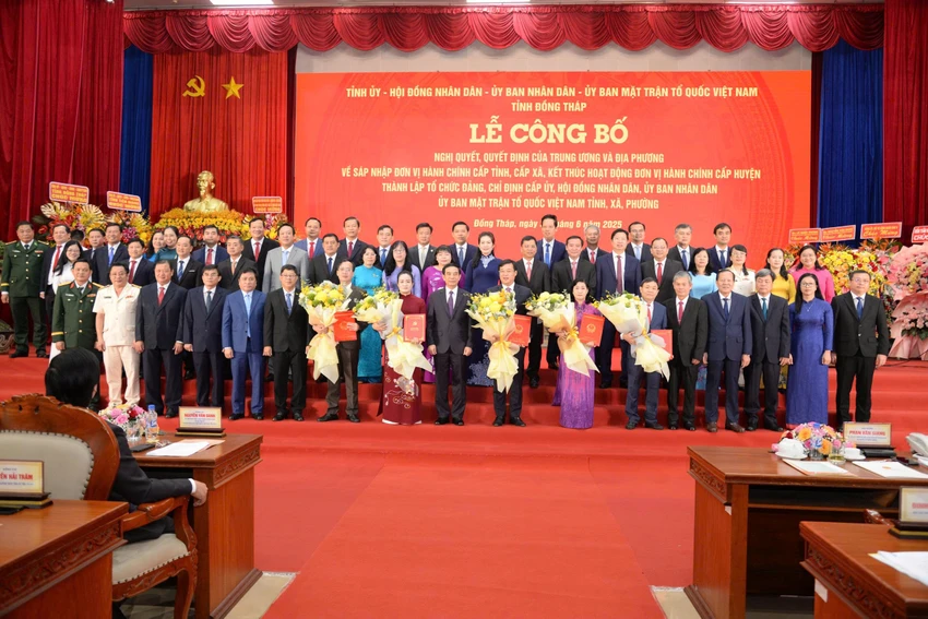 lanh-dao-chu-chot-tinh-dong-thap-1.jpg