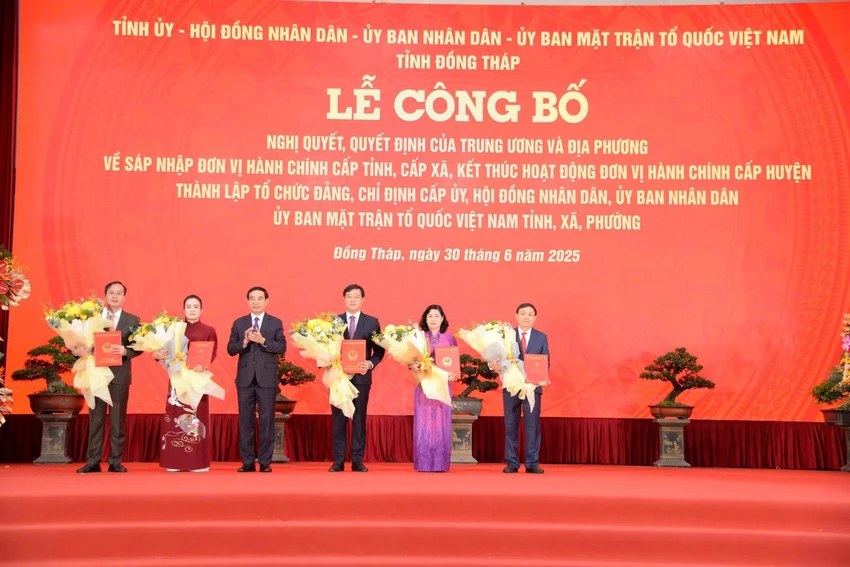 lanh-dao-chu-chot-tinh-dong-thap.jpg