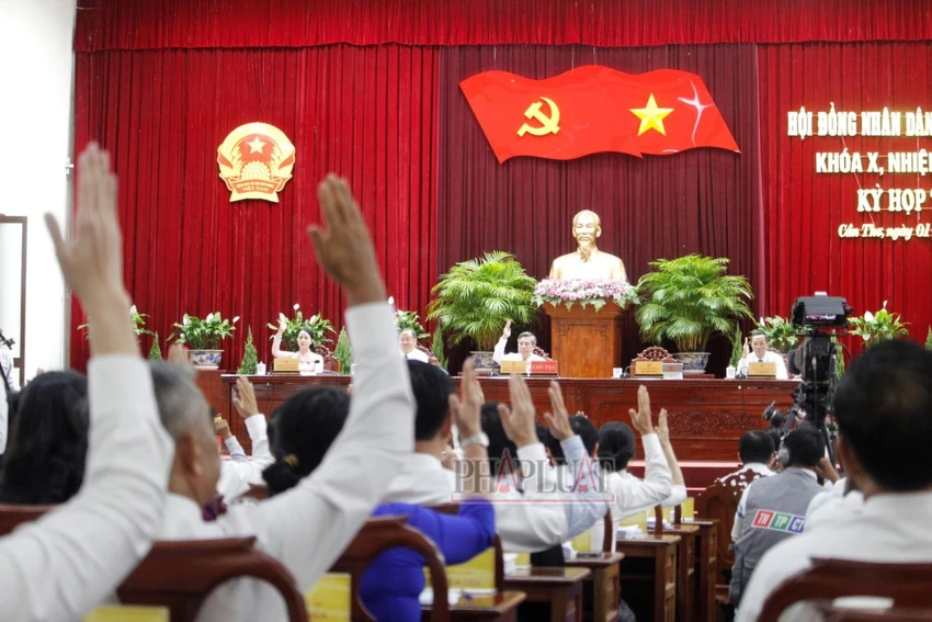 Kỳ họp thứ nhất HĐND TP Cần Thơ mới