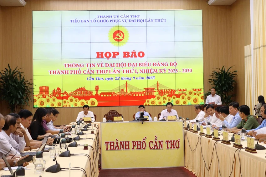 tp-can-tho-hop-bao-dai-hoi-dang-1.jpg