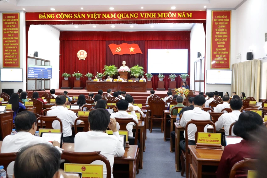 hdnd-tp-can-tho-thong-qua-quy-hoach-2.JPG