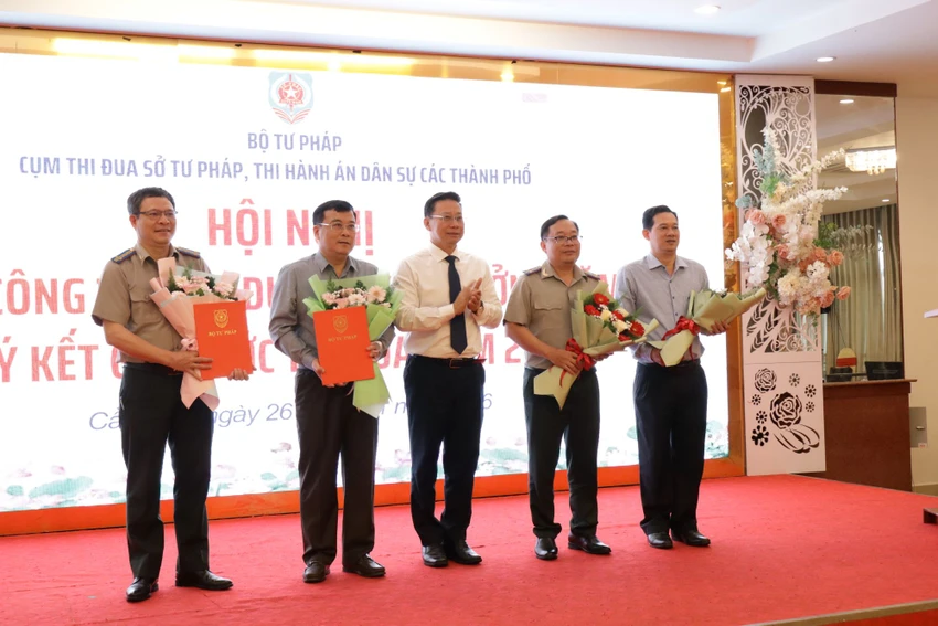 thu-truong-bo-tu-phap-2.JPG