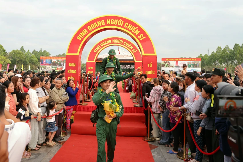can-tho-giao-quan.jpg