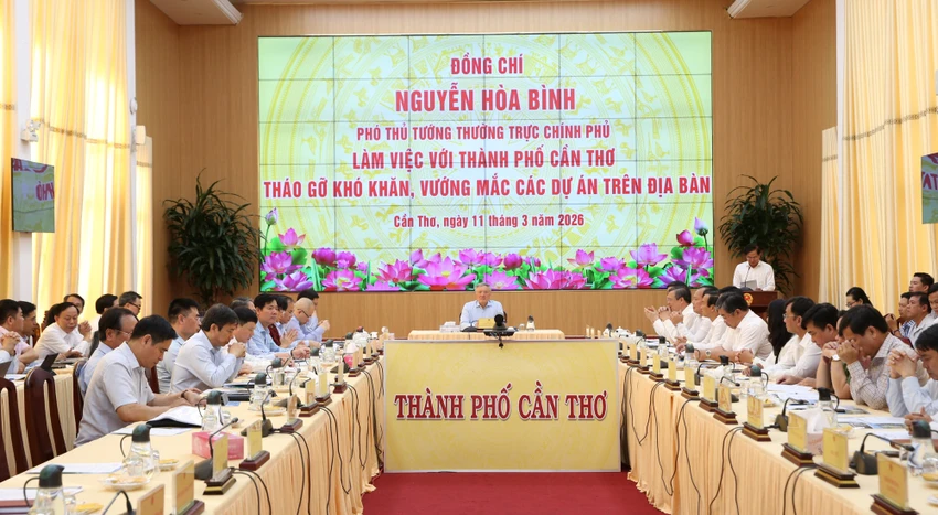 pho-thu-tuong-làm-viec-tai-can-tho-2.jpg
