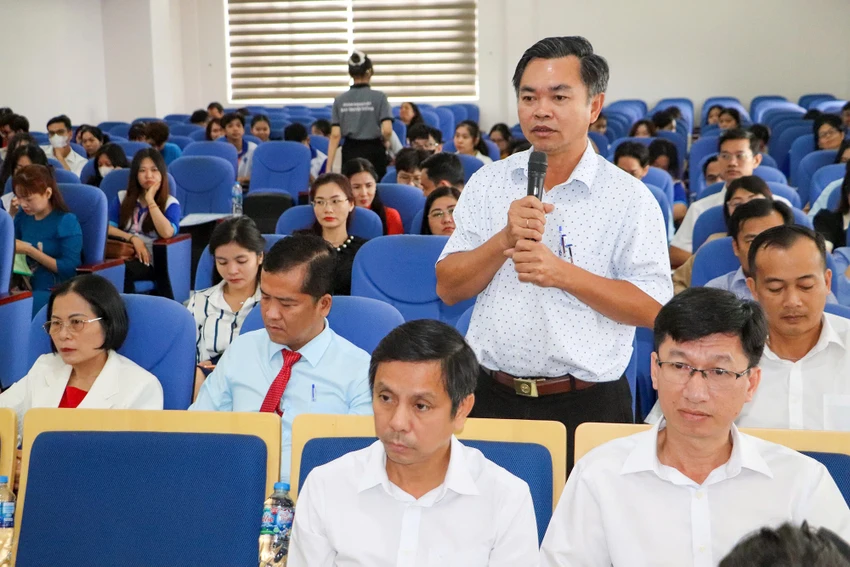phap-luat-chinh-quyen-2-cap-2.jpg