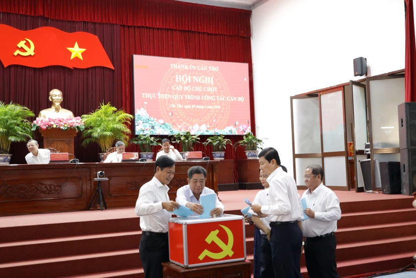 thanh-uy-can-tho-1.JPG