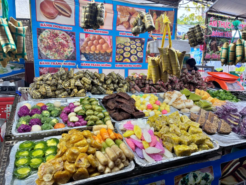 le-hoi-banh-dan-gian-nam-bo-can-tho-6.jpg