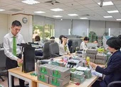 Lãi suất giảm rón rén, nhà kinh doanh sốt ruột