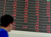 Thị trường chứng khoán trong nước bỗng nhiên 'một mình một kiểu'