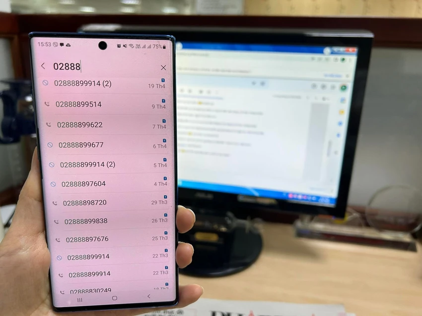 Người dân nhận được nhiều cuộc gọi từ các đối tượng lừa đảo Người dân nhận được nhiều cuộc gọi từ các đối tượng lừa đảo