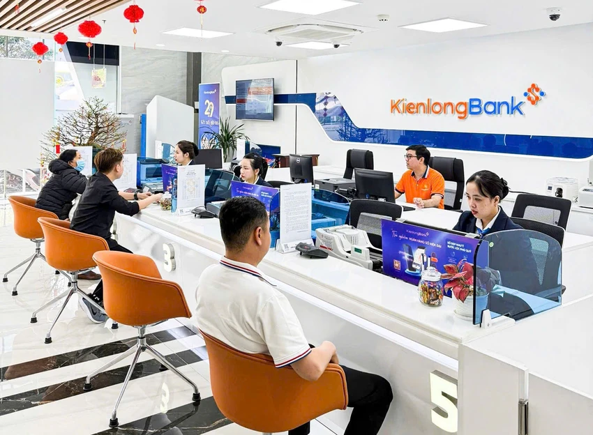 Giảm lãi suất cho vay có dễ?