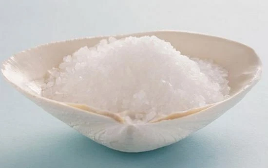 Đẹp da, trắng răng nhờ muối ảnh 3 Đẹp da, trắng răng nhờ muối ảnh 3