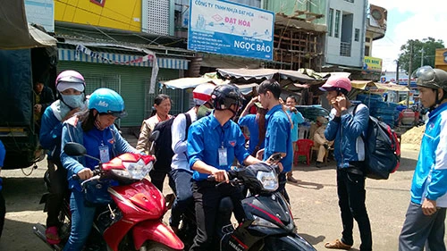 Thí sinh hối hả về Thủ đô, TP.HCM, Gia Lai, Huế dự thi ảnh 17