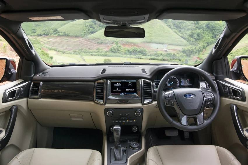 Một ngày 'nhún nhảy' cùng Ford Everest 2016 ở Chiang Rai ảnh 4 Một ngày 'nhún nhảy' cùng Ford Everest 2016 ở Chiang Rai ảnh 4