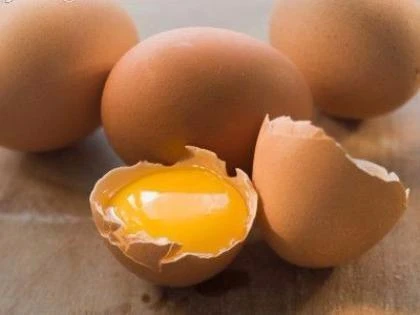 6 thực phẩm nên tránh xa khi bị eczema ảnh 2 Trứng cũng là loại thức ăn dễ gây dị ứng