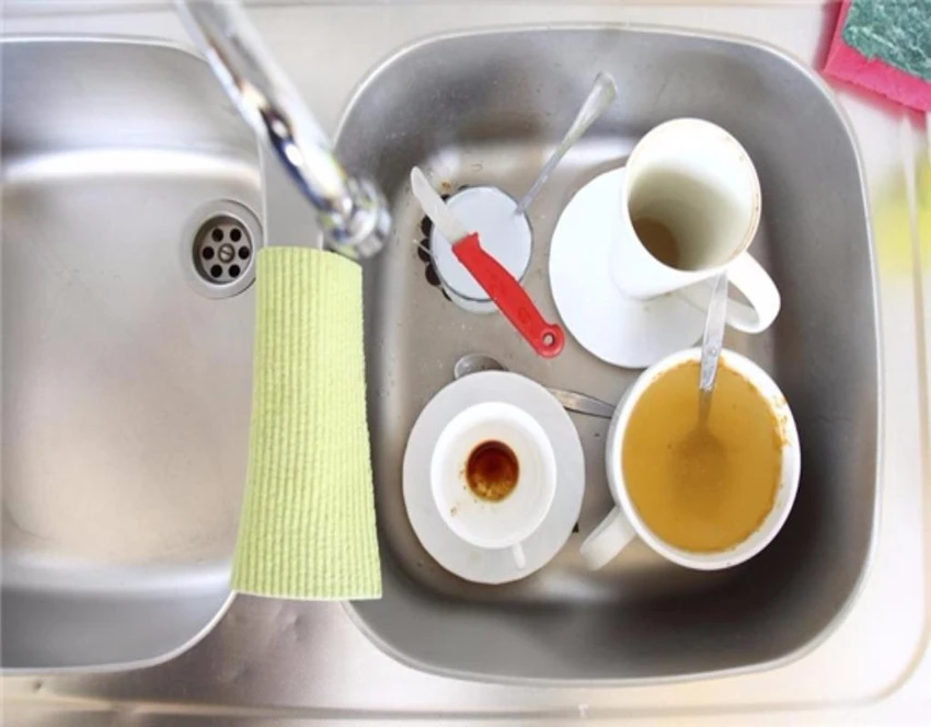 Những sai lầm ai cũng mắc phải khi rửa chén ảnh 1 bồn rửa chén