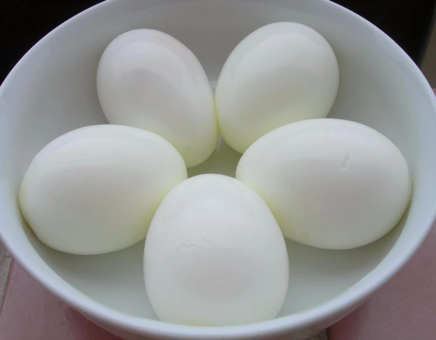trứng luộc