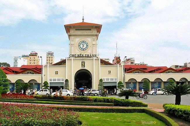 Sài Gòn lọt tốp địa điểm tốt nhất khi du lịch một mình ảnh 2