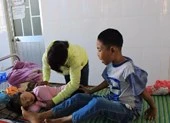 16 người nhập viện cấp cứu sau khi ăn gỏi cây chuối