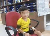 Bị táo bón 5 năm, ruột bé trai tích trữ 3 kg phân