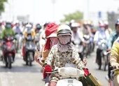 Một bác sĩ đột quỵ ngay trên sân bóng