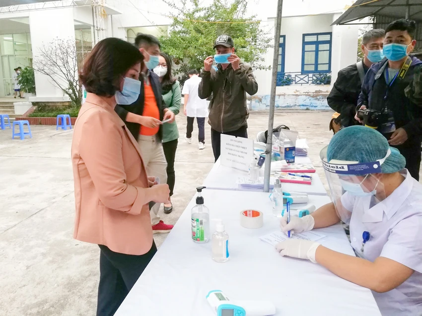 3 điểm tiêm vaccine COVID-19: Sẵn sàng tình huống chống sốc ảnh 5 3 điểm tiêm vaccine COVID-19: Sẵn sàng tình huống chống sốc ảnh 5
