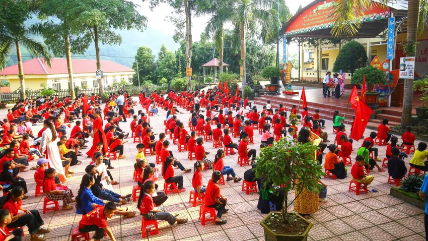 lễ khai giảng năm học 2025-2026 tại thôn làng nủ